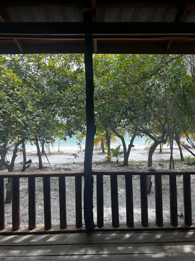 Rafikis Vandrerhjem Koh Rong Eksteriør bilde